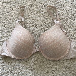 Victoria’s Secret Bra